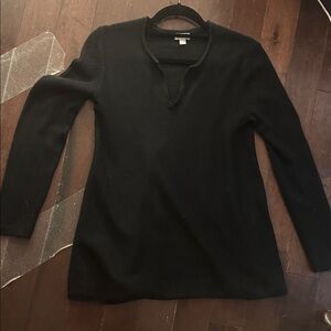 XS, 18-21” Bust Cashmere J Jill Black Split Neck Sweater
